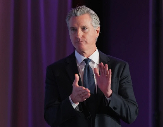 개빈 뉴섬 캘리포니아 주지사[AP=연합 자료]