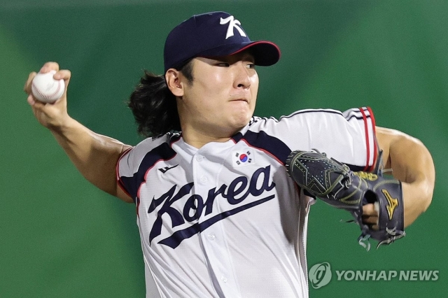 21일 일본 아이치현 오카자키 중앙종합공원야구장에서 열린 2026 아이치·나고야 아시안게임 야구 B조 조별리그 1차전 대한민국과 대만의 경기. 대한민국 선발투수 곽빈이 역투하고 있다. [오카자키=연합]