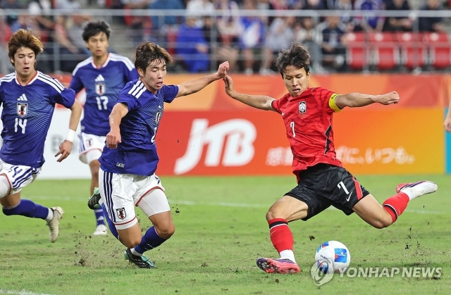 3일 일본 아이치현 도요타 스타디움에서 열린 2026 아이치·나고야 아시안게임 남자 축구 대한민국과 일본의 결승. 한국 엄지성이 선제골을 넣고 있다.(연합)